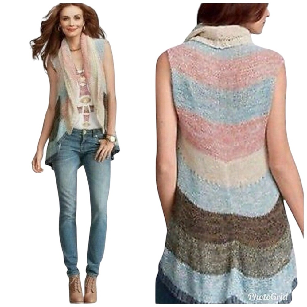 CABI style #216 Line Up Circle Vest open fit sweater vest  shrug wrap size Small